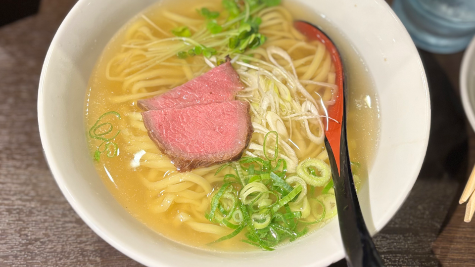 週1では食べたい彩葉🙂‍↕️