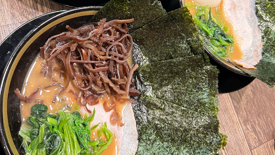 本日出勤中です！