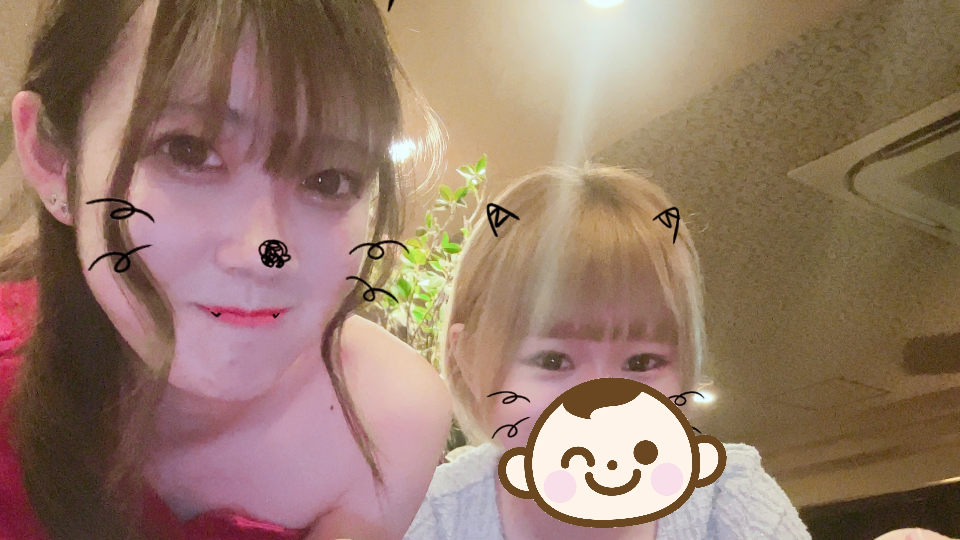 今日から来たお客さんにはビックリさせちゃうかも(  ˶'꒳'˵ )