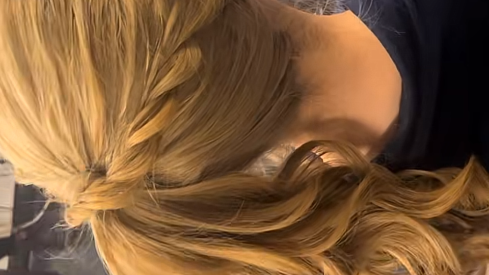 成人式は絶対サイドポニーするって決めてます‼️‼️‼️