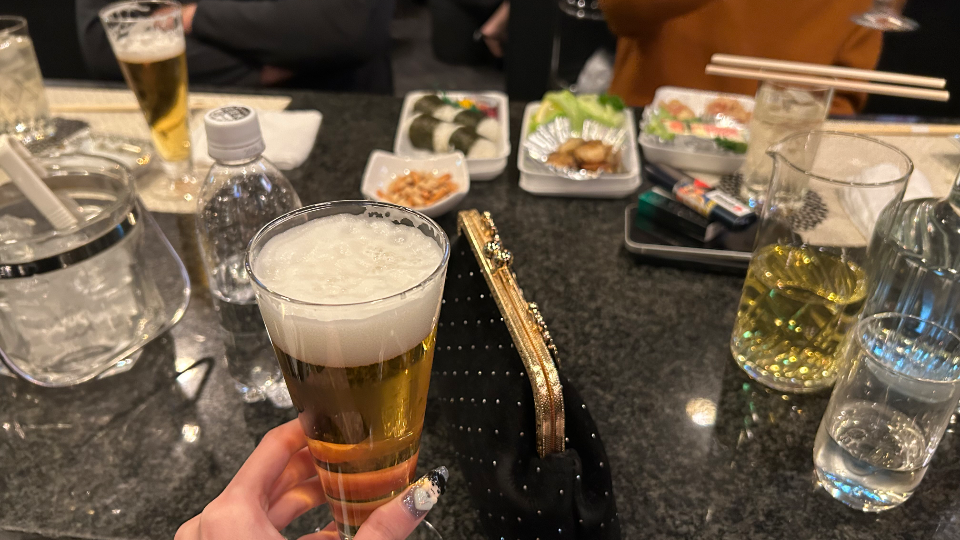 ビールに挑戦中🍻やっぱりビールが飲めるのかっこいい✨（理由が単純）