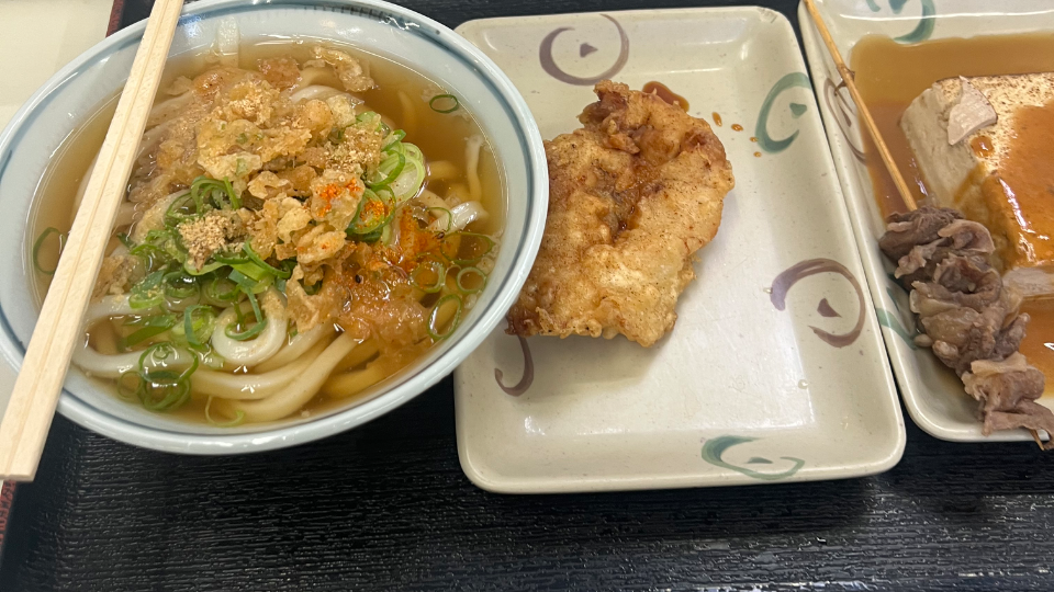 寝ても寝ても眠い🥱あさうしてきました🍜時刻は6時半。。