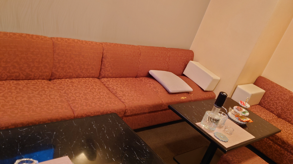 祝日ですがあいてます✨