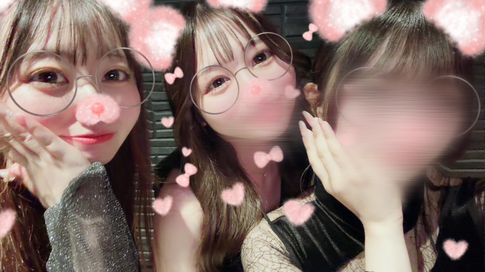 本日スリットデー👗✨