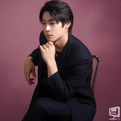 ホストDestiny acro