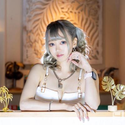 ラウンジGLiin Salon:れん